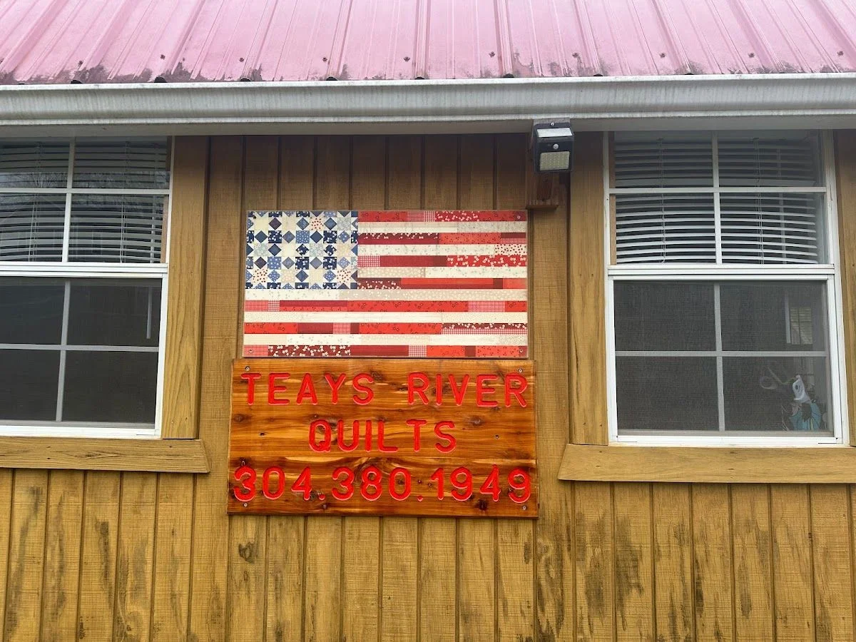 Teays River Quilts & Embroidery