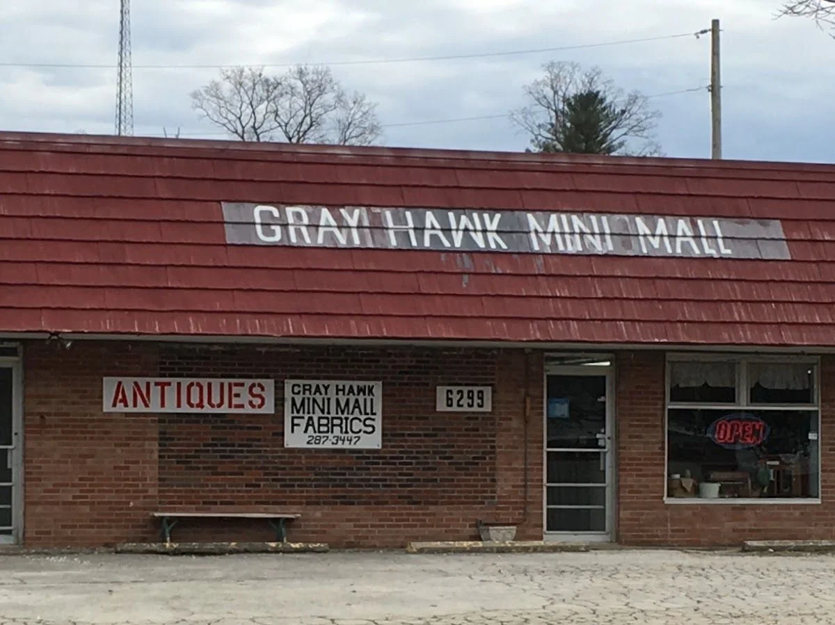 6299 Gray Hawk Mini Mall gray hawk ky