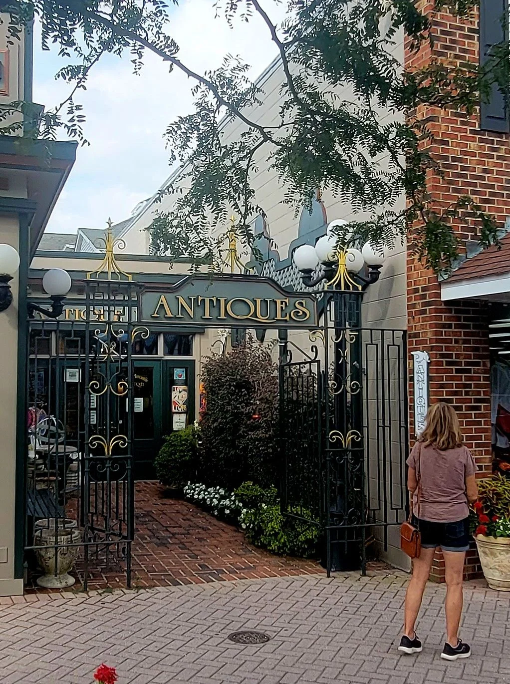 Lewes Mercantile Antique Gallery