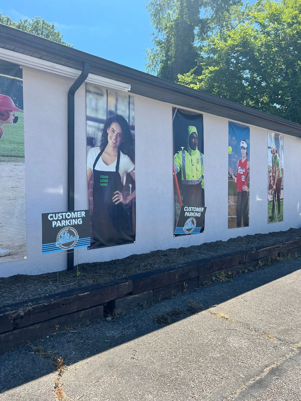 In Stitches Embroidery, Inc.