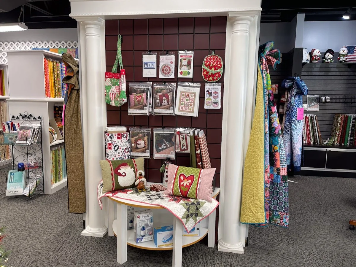 Dee's We're Sew Creative Quilt Shoppe