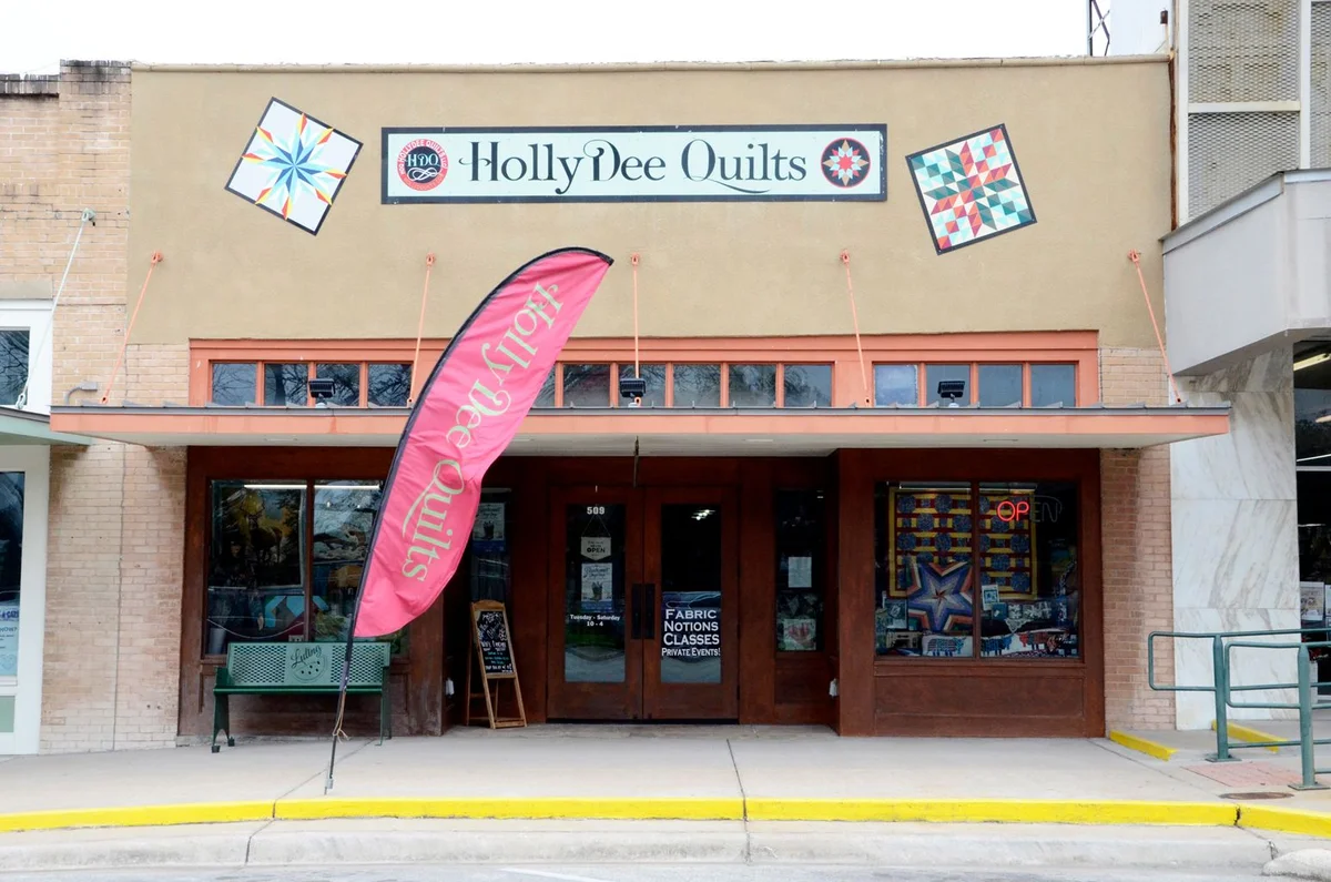 HollyDee Quilts