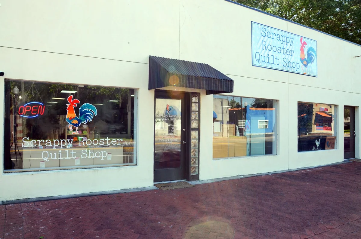 Scrappy Rooster Quilt Shop