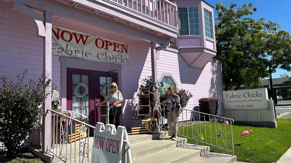 Fabric Chicks Creatvie Oasis