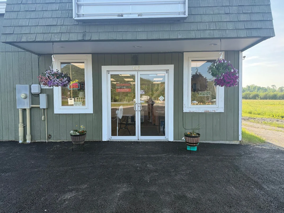 Golden Anchor Quilting