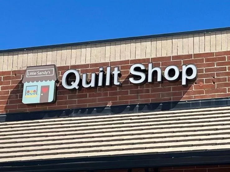Little Sandy's Quilt Shop