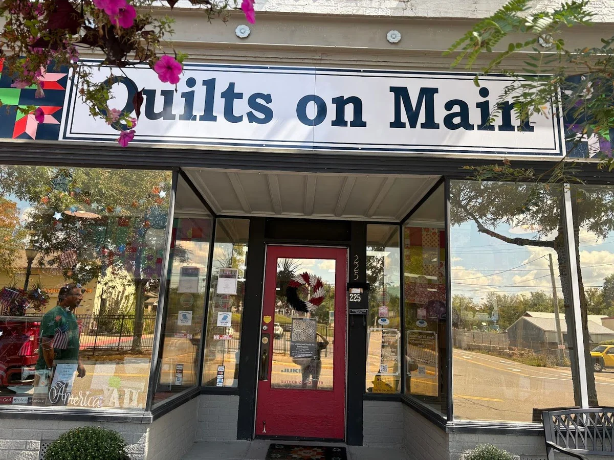 Quilts On Main