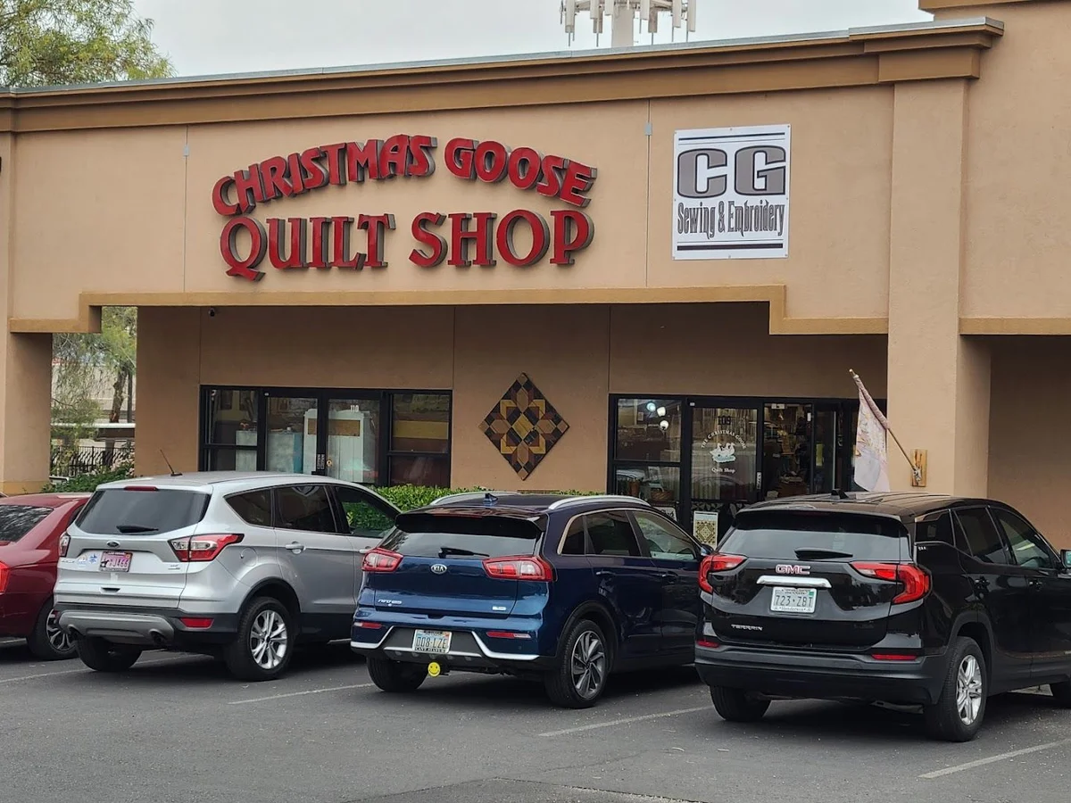 Christmas Goose Quilt Shop