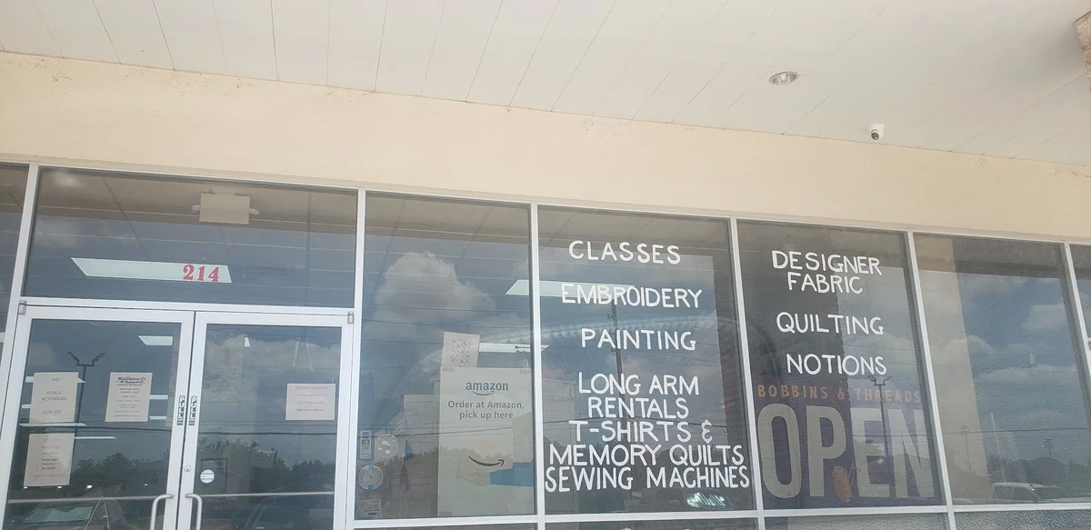 Bobbins & Threads, Quilting & Crafts