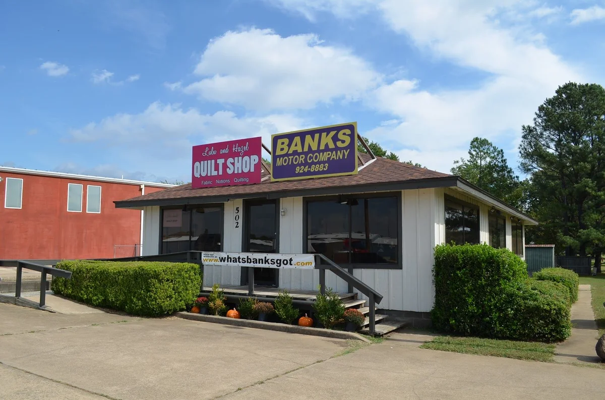 Lulu and Hazel Quilt Shop