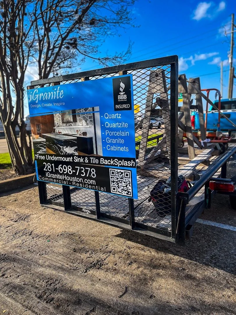 Xpress Skins Wraps & Signs