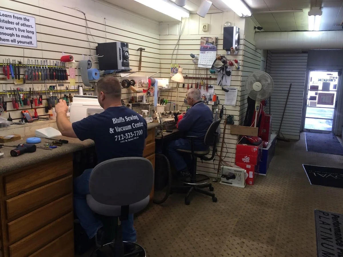Bluffs Sewing & Vacuum Center
