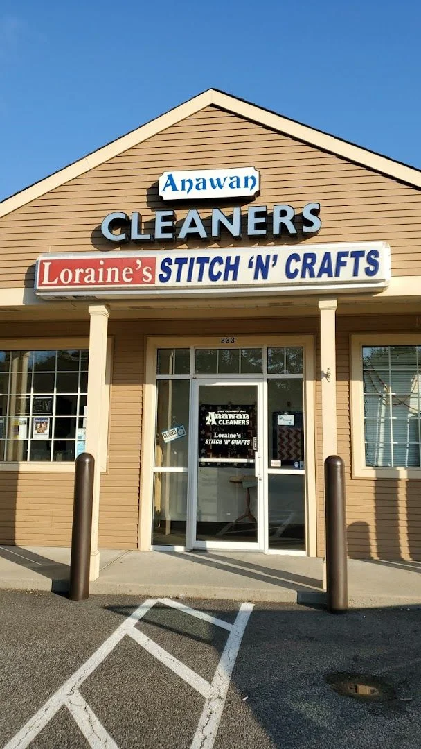 Loraine's Stitch 'n' Crafts