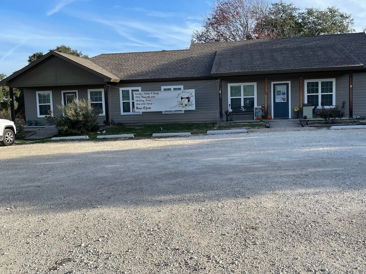 Loretta's Stitch N Stuff