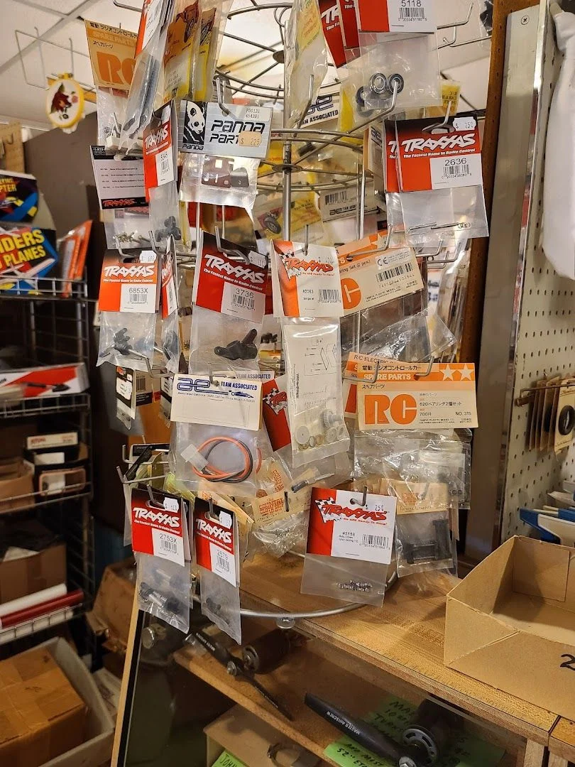 Country Cloth & Hobby Shop