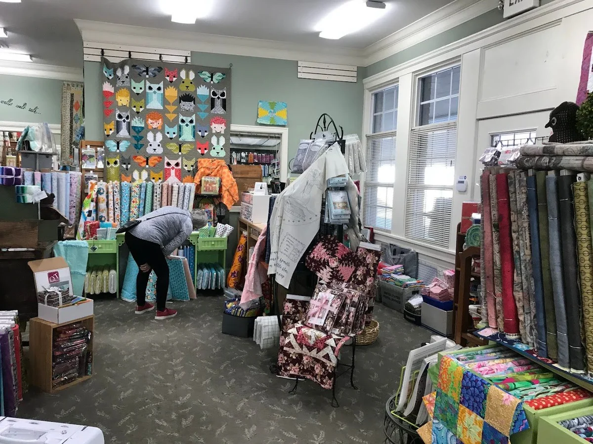 Windy Moon Quilts Sewing Center