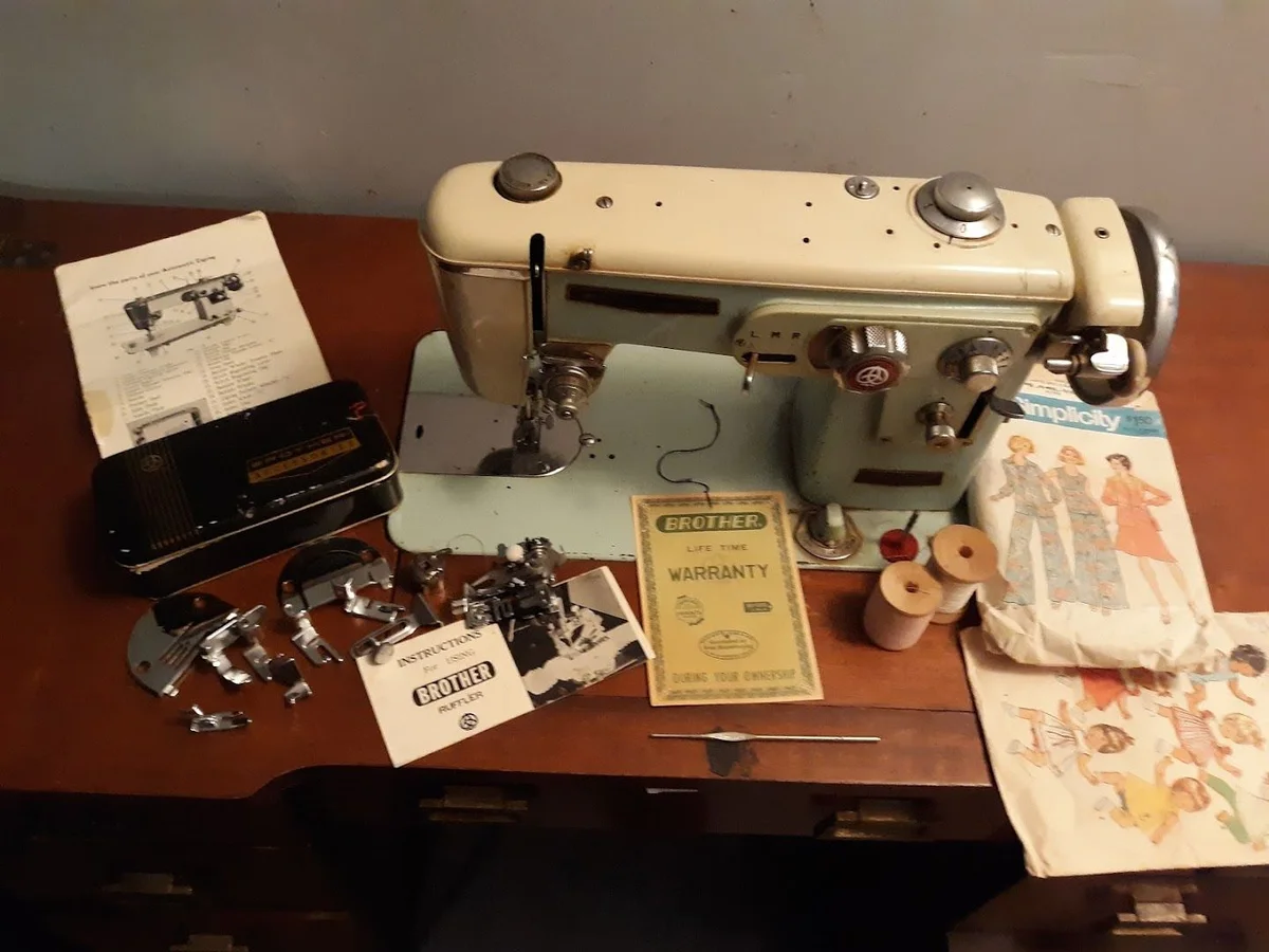 Singer Center Of Athens