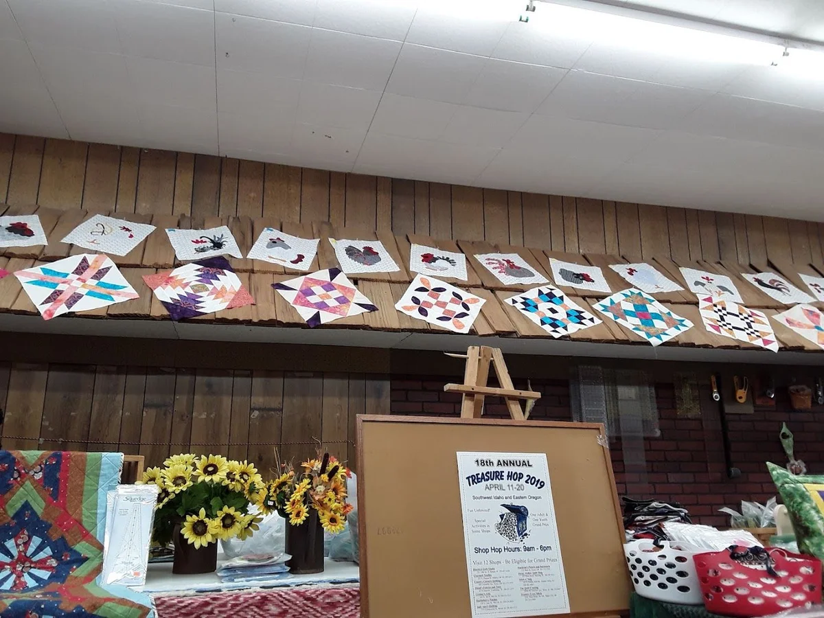 Marilynn's Pickets & Patchwork