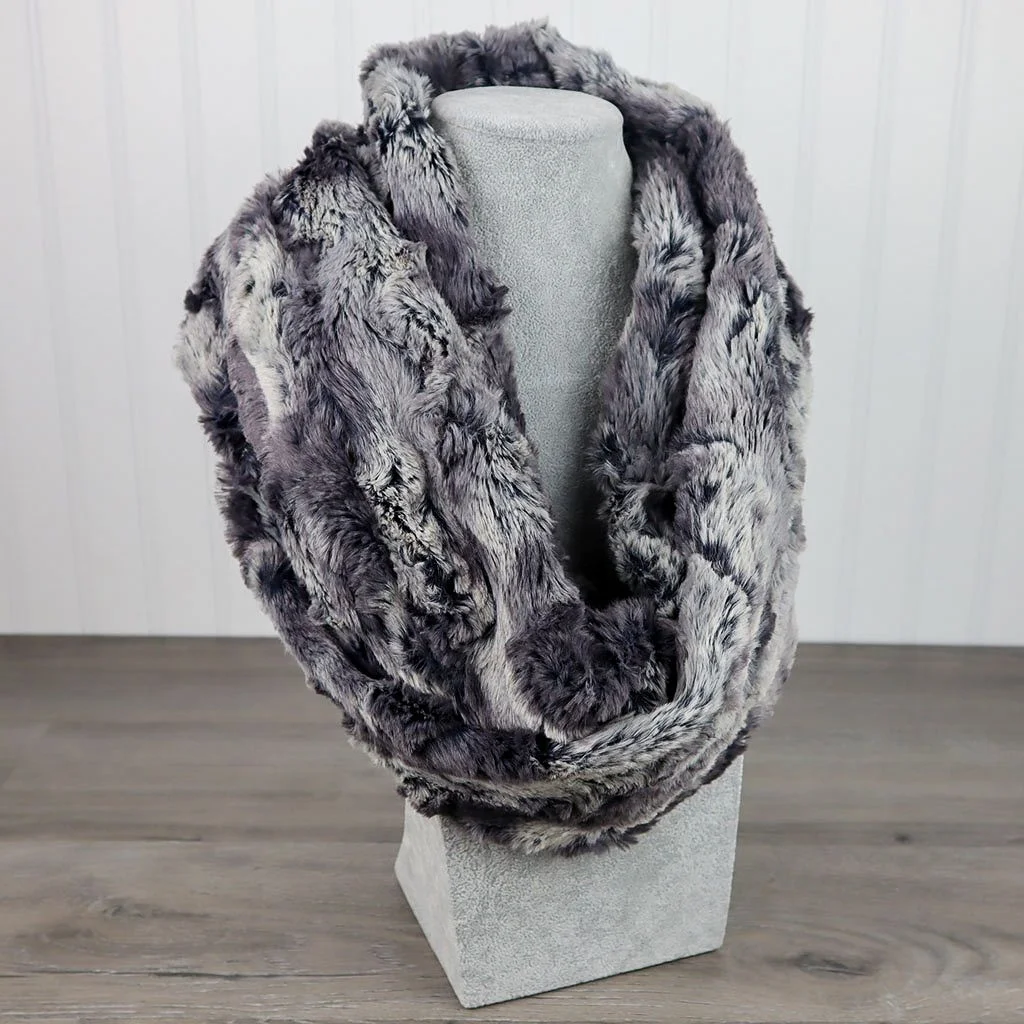 On Pins & Needles Quilting Co. LLC