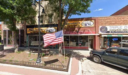 Sander's Sew-N-Vac + The Fabric Bin