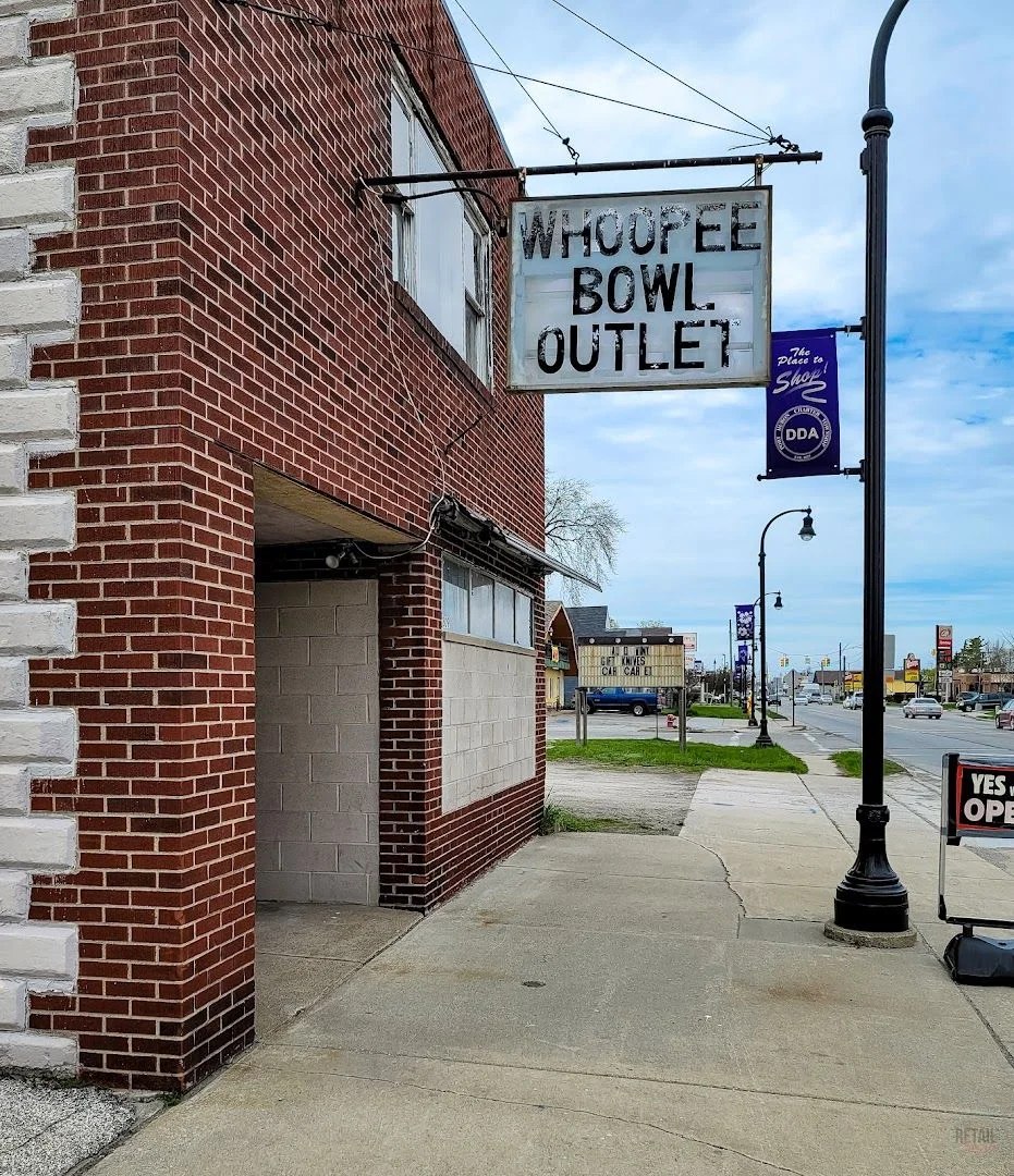 The Whoopee Bowl Outlet