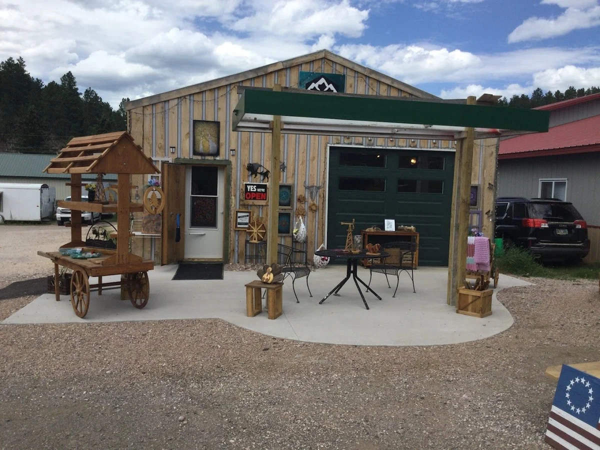 The Haberdashery at Johnson Siding