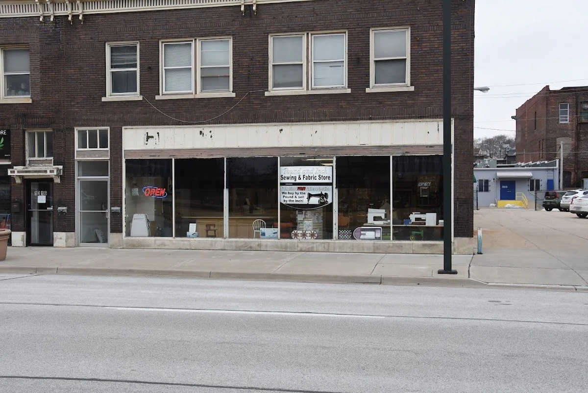 Pound and Inch Fabric and Sewing Store