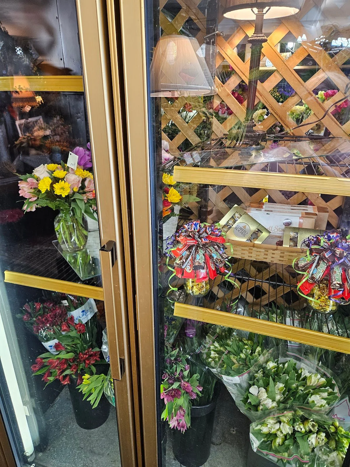 White Rose Silver Thread