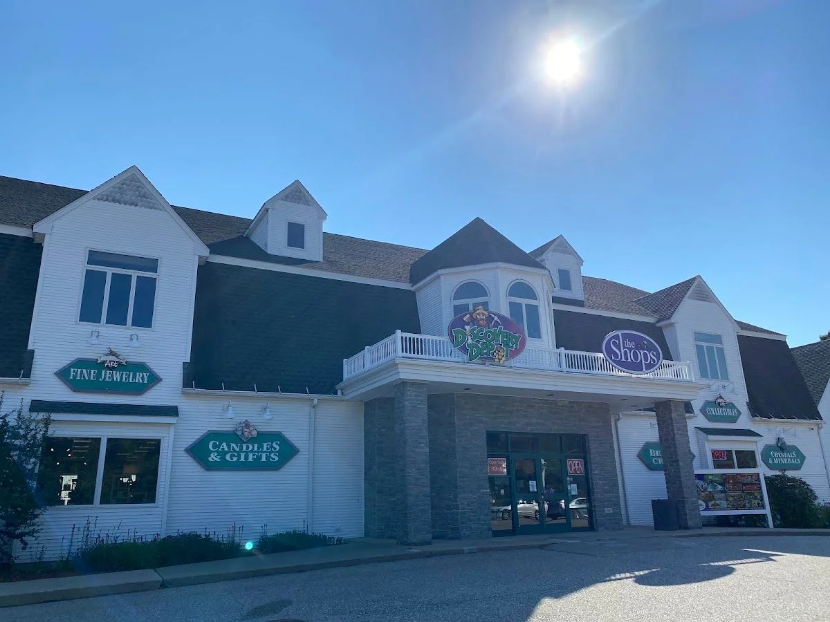 Absolute Bead Shop at Nature's Art Village