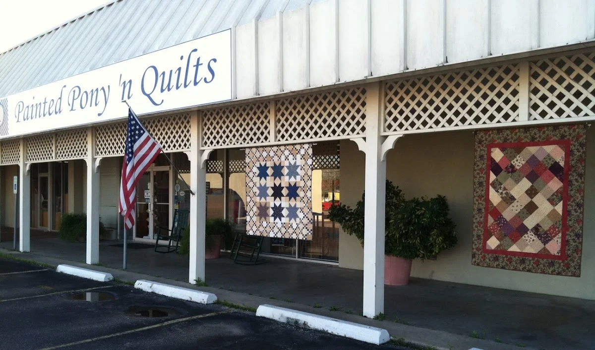 Painted Pony 'n Quilts