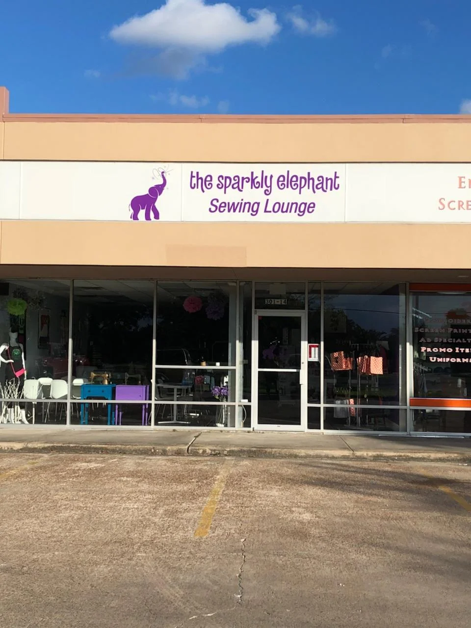 The Sparkly Elephant Sewing Lounge